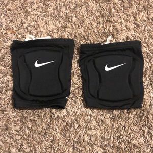 Nike knee pads